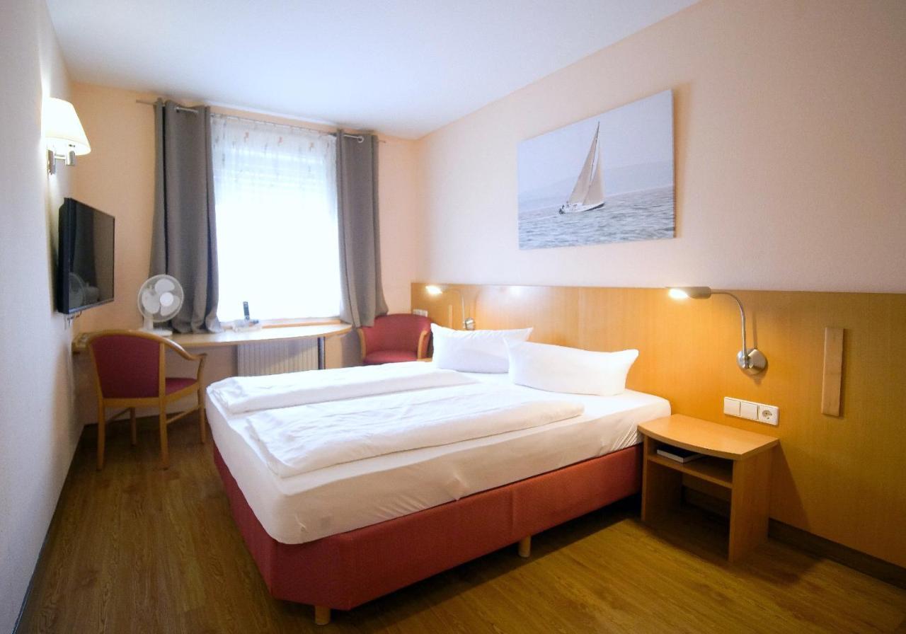 Hotel Sunparc - Shuttle Zum Europa-Park Rust 4Km & Rulantica 2Km Ringsheim Exterior photo