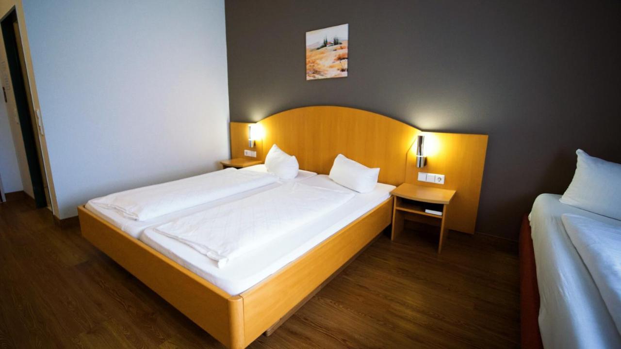 Hotel Sunparc - Shuttle Zum Europa-Park Rust 4Km & Rulantica 2Km Ringsheim Exterior photo